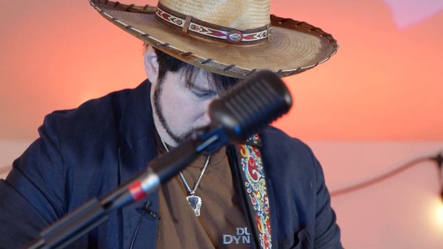 Silhouette In the Sunset - Spaghetti Western *Stanford Lee Show* смотреть онлайн