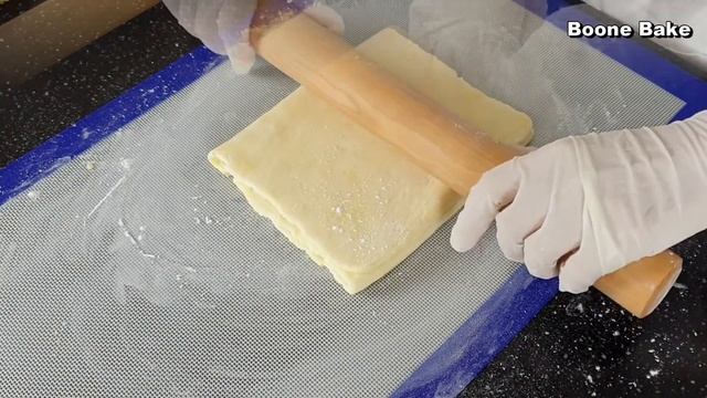 The most beautiful apple pie 결이 살아있는 바삭한 애플 파이 Crispy Mini Apple Pie Recipe смотреть онлайн