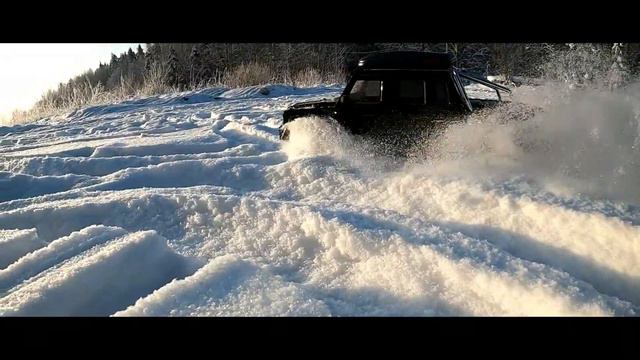 RC Cars Traxxas Trx-6 6x6 Crawler Mercedes-Benz G63 Trx-4 Defender in Snow Fun Adventure Review смотреть онлайн