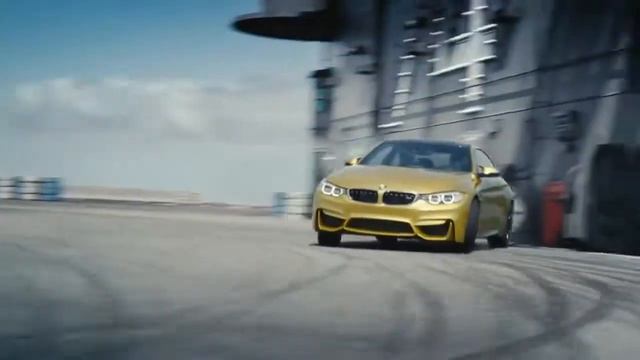Бешеный дрифт на BMW M4 Crazy drift смотреть онлайн