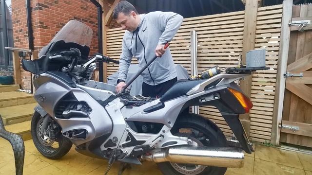 Is It Seized? Honda ST1300 Pan-European Strip Down