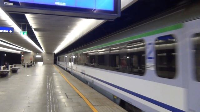Popołudnie na Warszawa Centralna Dworzec Centralny