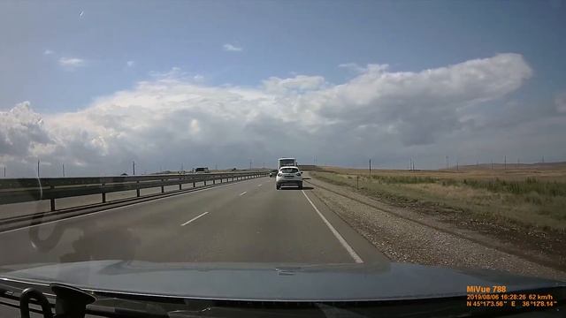 Олени на крымских дорогах Лада калина Т667ОА 163