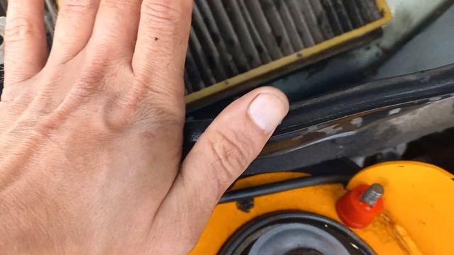 #Как заменить фильтр салона Лада Калина 1 смотреть онлайн