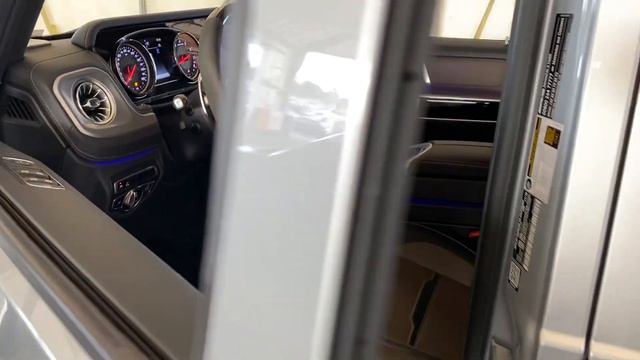 Mercedes G63 AMG at All Valley Dealer Auto Auction смотреть онлайн