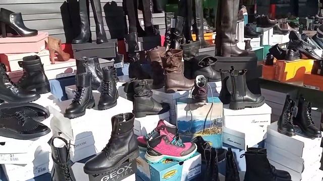 Итальянский рынок?️ смотреть онлайн