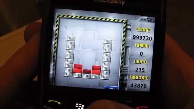 Brick Breaker - 1 Million points - BlackBerry Tour смотреть онлайн