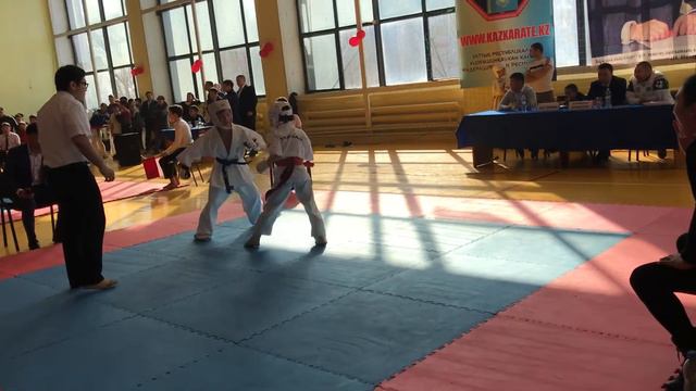 Шоканов Асанали 10-11 лет до 30 кг Астана 17.03.2018 смотреть онлайн