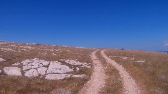 Мыс Казантип в Крыму. Шикарное Азовское море, а заповедник кишит мухами! смотреть онлайн