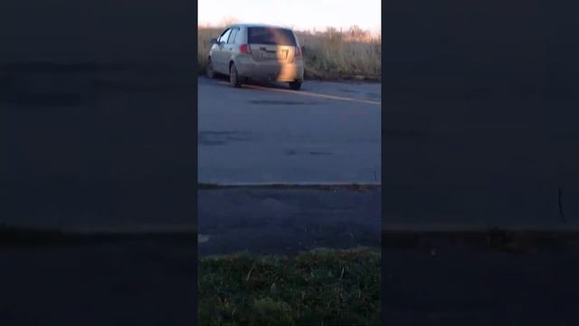 Этот мальчик боится пауков!!!!! смотреть онлайн