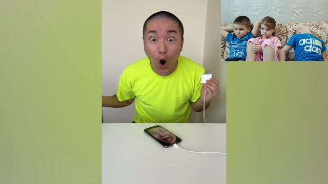 НЕ ЗАСМЕЙСЯ! ЧЕЛЛЕНДЖ В КОТОРОМ НЕЛЬЗЯ СМЕЯТЬСЯ! смотреть онлайн