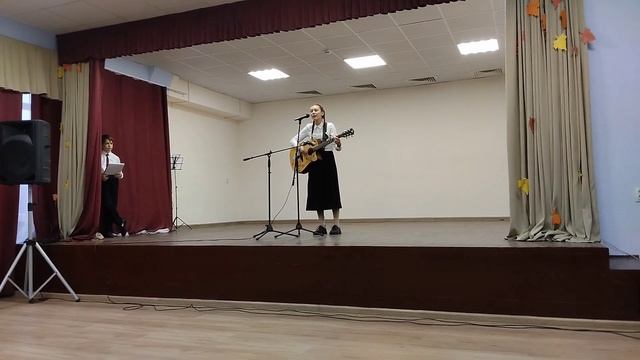 «Мамины руки»-Дина Мигдал. Выступление на день матери. Лиза Алексеева смотреть онлайн