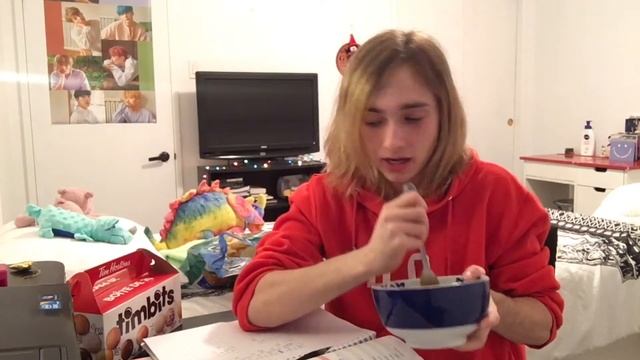 Studying 24 hours before finals // CHINESE.. смотреть онлайн