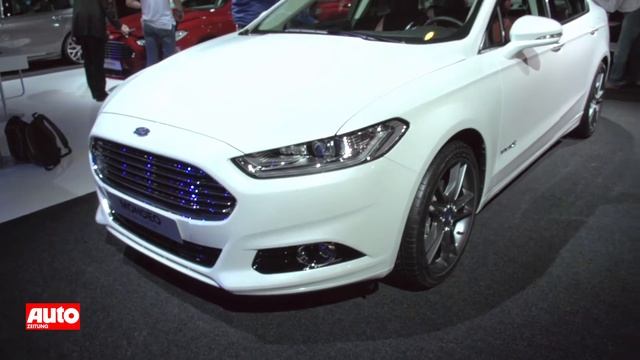 Ford Mondeo Limousine und Kombi 2013: Auto Salon Paris 2012 [HD] смотреть онлайн