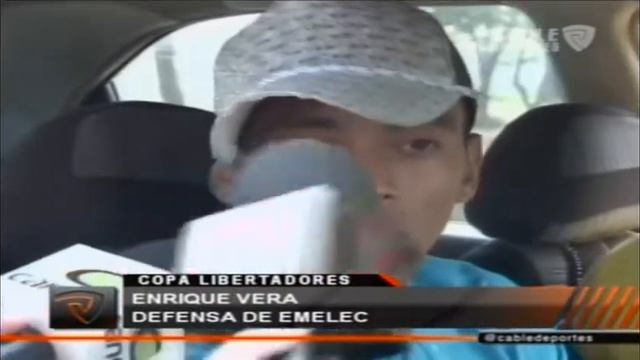 Enrique Vera, Defensa de Emelec смотреть онлайн
