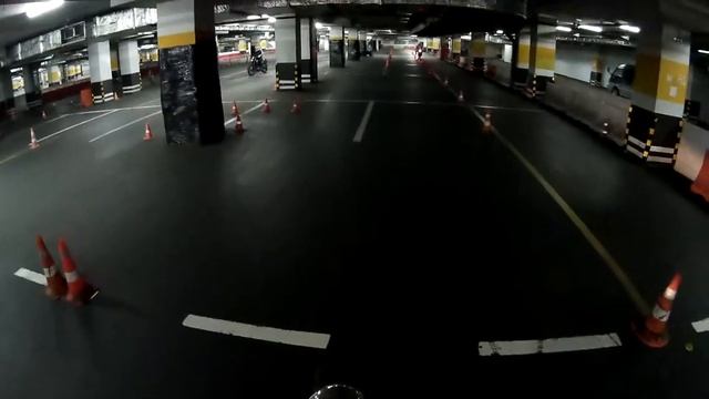 Мотошкола ТЦ ВЕГАС тренировка перед ГАИ ч.1 смотреть онлайн