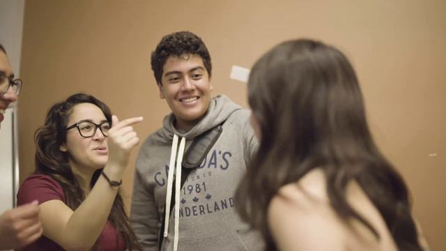 Curious U: programa de intercâmbio para estudantes de ensino médio