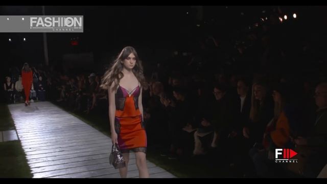 LA PERLA Fall Winter 2017-18 Womenswear Full Show New York - Fashion Channel смотреть онлайн
