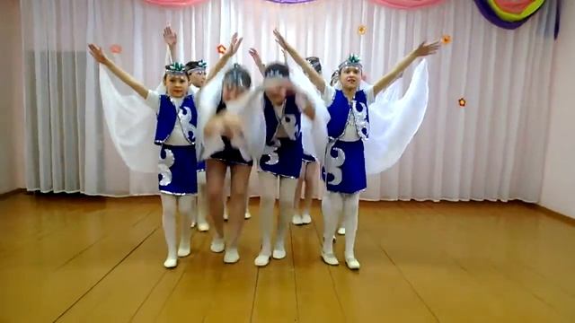 Башкирский танец "Аухелей"(Качели) смотреть онлайн