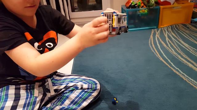 Глеб Солохин lego полицейская машина смотреть онлайн