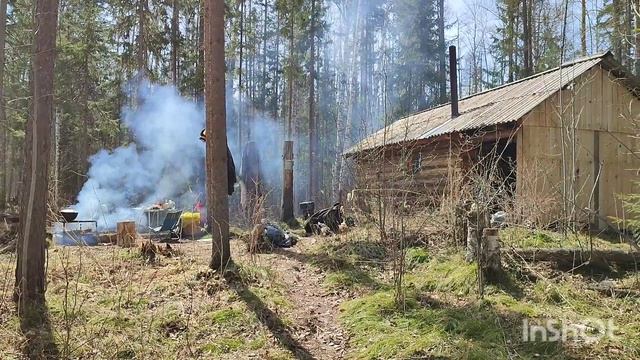 В зимовьë на реке Лена на лодке. Изба в тайге. Рыбалка. Щуки. смотреть онлайн