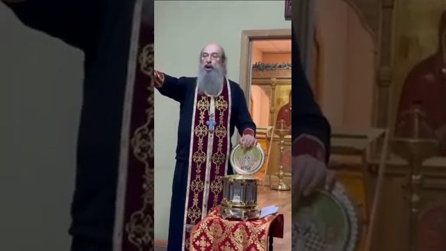 Видео неизвестного автора. Иди по светлячкам! смотреть онлайн