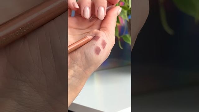 5 красивейших пыльно-розовых карандашей для губ! Оттенки и бренды в моем тг! смотреть онлайн