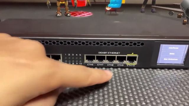 ?Mostrando el Novedoso RouterBoard de la marca Mikrotik? Modelo: RB3011 UiAS-RM смотреть онлайн