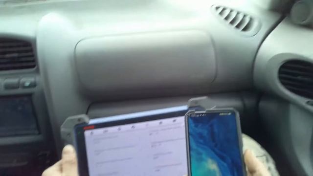 Диагностика автомобиля Hyundai Tucson смотреть онлайн