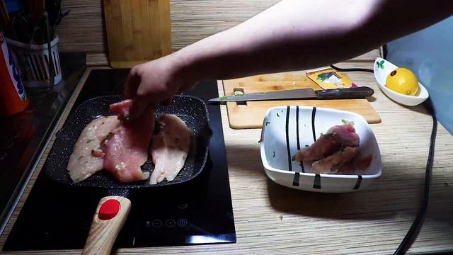 Куриная грудка с гуакамоле и спаржей | Аким против еды | Простой ЗОЖ рецепт смотреть онлайн