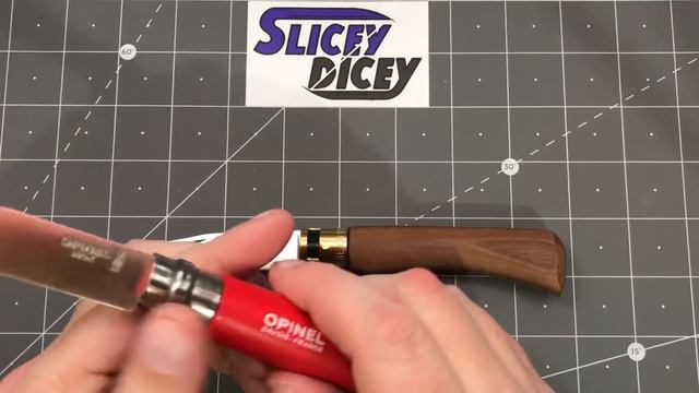 Antonini Old Bear VS Opinel No. 8 смотреть онлайн