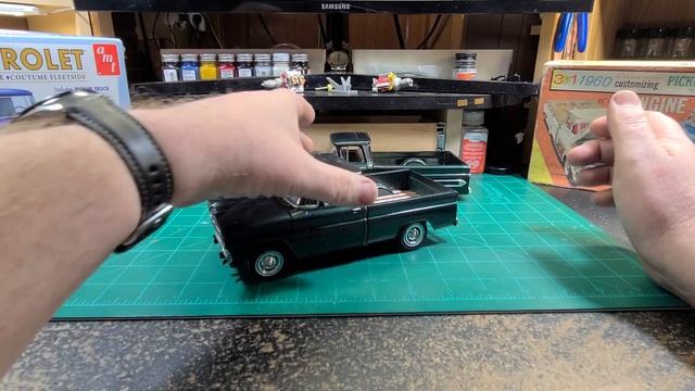SMP vs AMT 1960 Chevrolet Apache смотреть онлайн