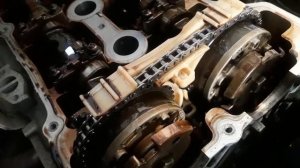 Звенит цепь меняем Ванусы на БМВ 116i N45 B16A 2006 год