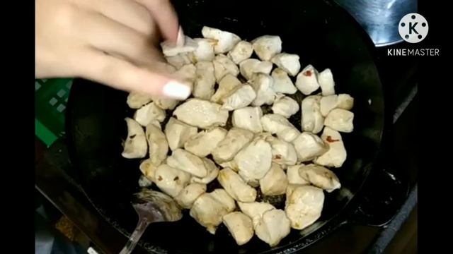 Рецепт куриного филе в сливочном соусе. Быстро и вкусно! смотреть онлайн