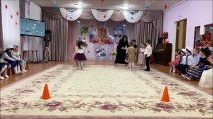 Утренник 23 февраля в средней группе