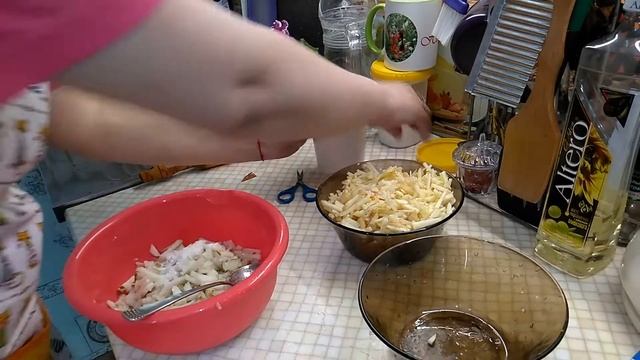 Рулеты из слоеного теста с фруктами смотреть онлайн