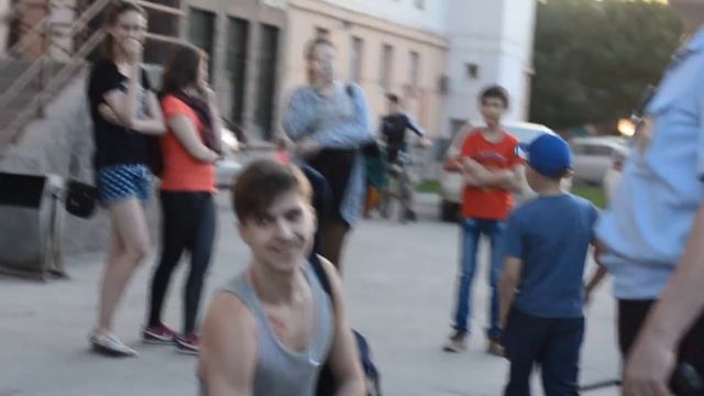 На крыше с гитарой. смотреть онлайн