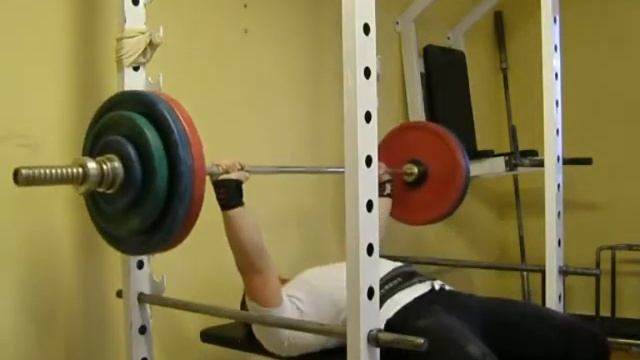 Жим лежа 140 смотреть онлайн