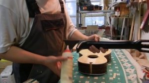 Вклеивание грифа гитары на ласточкин хвост.