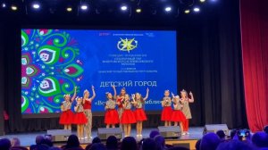 Вокальный ансамбль Детский город - Попурри детских песен