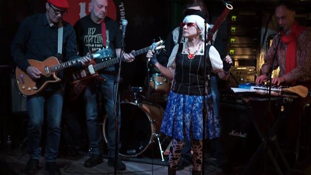 Злые глаза смотреть онлайн