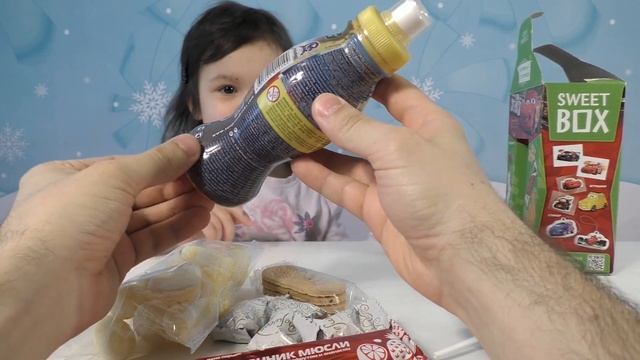 VLOG Вероника открывает #гигантский свитбокс Тачки! смотреть онлайн