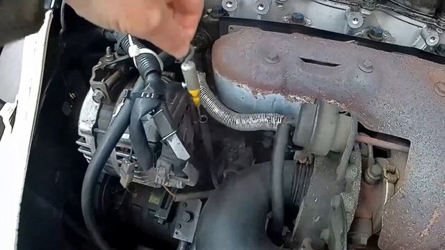 Campervan. Oil Check. Diesel Heater. Air Intake Upgrade. On My Mazda Bongo. смотреть онлайн