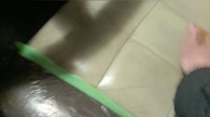 КАК ПОКРАСИТЬ КОЖАНЫЕ СИДЕНИЯ С БАЛЛОНЧИКА.      ЭТО СМОЖЕТ СДЕЛАТЬ  ДАЖЕ РЕБЕНОК.