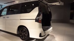 NISSAN SERENA e-POWER Urban Chrome 2021 - New Nissan Serena 2021 - 日産セレナe-POWERハイウェイスターVアーバンクロム2021