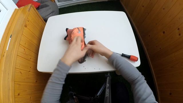 ВТОРАЯ ЖИЗНЬ БУТС | ФУТБОЛЬНЫЙ ЛАЙФХАК