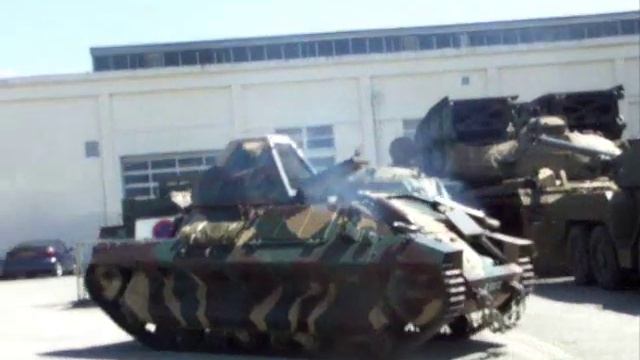 FCM 36 Premier essai Musée des Blindés Saumur смотреть онлайн