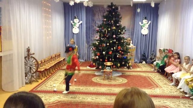 Танец под песню ( валенки) смотреть онлайн