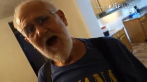 Злой дед купил себе новый холодильник и плиту жесть