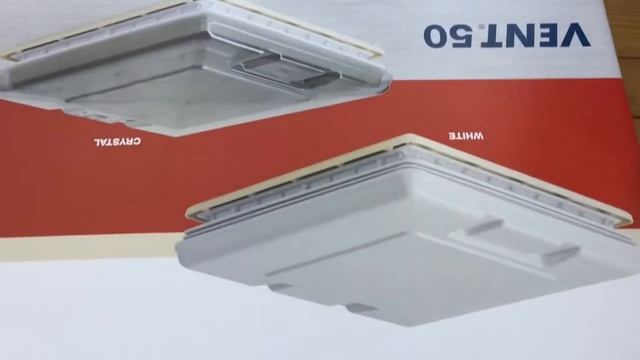 Люк для автодомов Fiamma смотреть онлайн